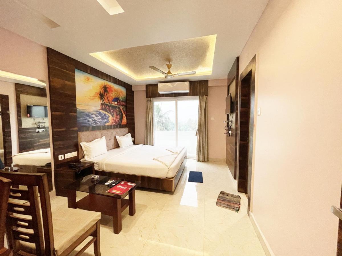 Shree Ganesh Hotel Puri Exterior photo